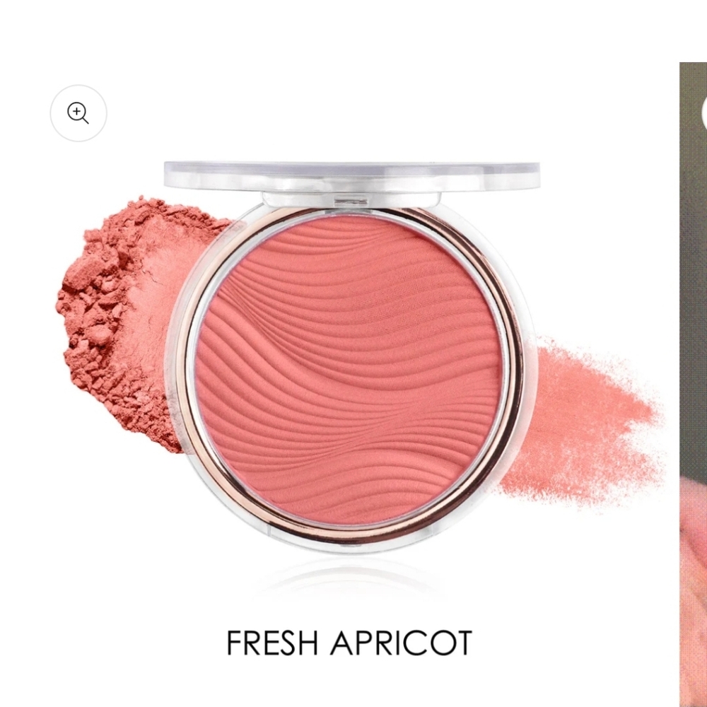 NIB- Seraphine Botanicals Tea + Rose Streak Free Satin Blush In Fresh Apricot.